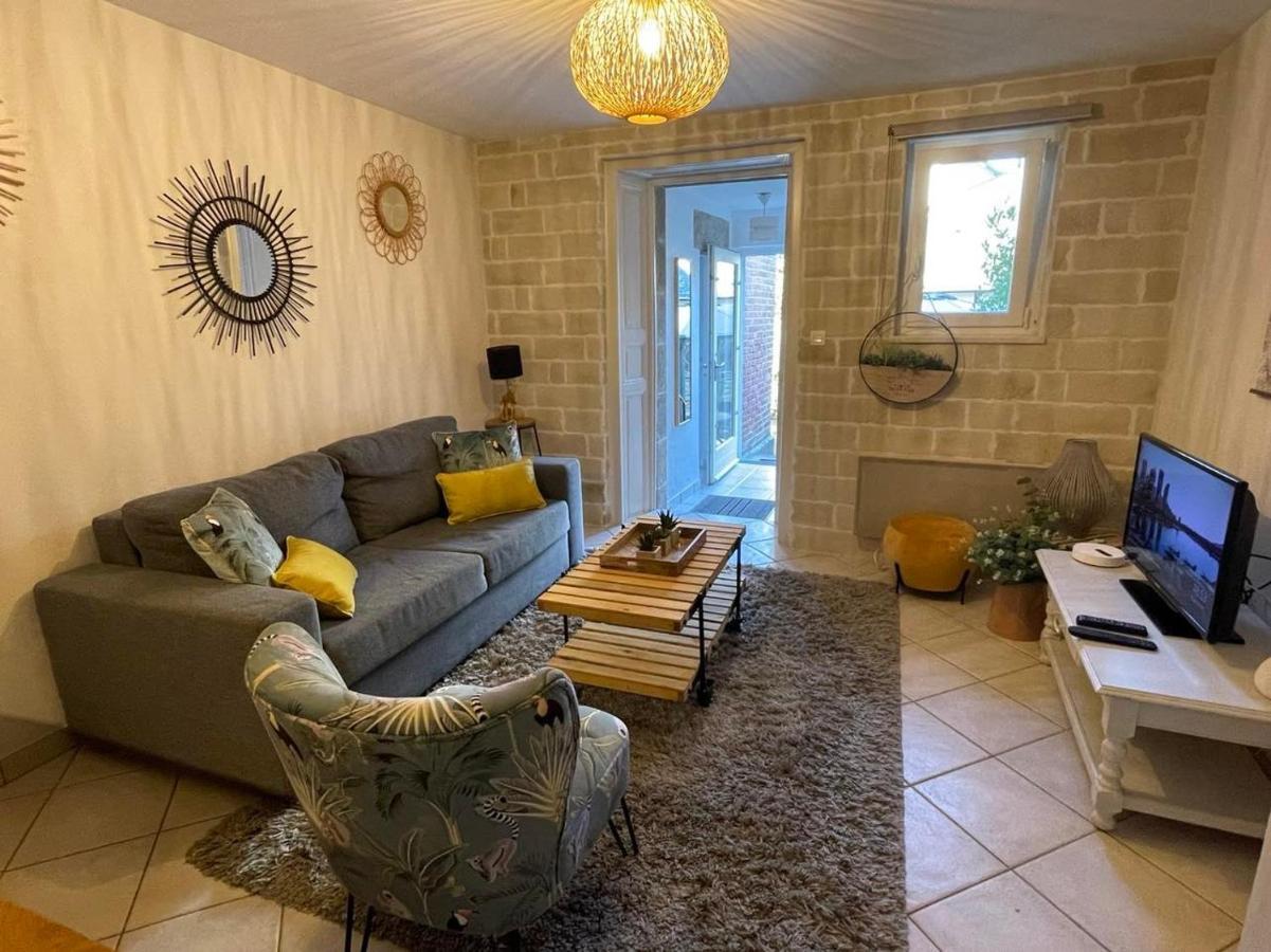 Le Patio, Coeur De Ville Avec Garage Et Jardin Vannes Exteriör bild